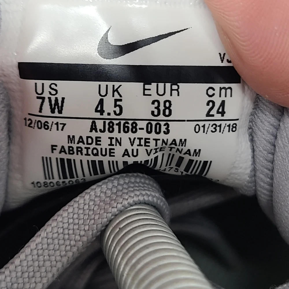 Nike Womens Flex Trainer 8 AJ8168 003 Gray Athletic Running Shoes Size 7 Women